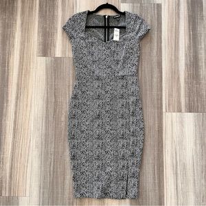 Express - Midi Dress